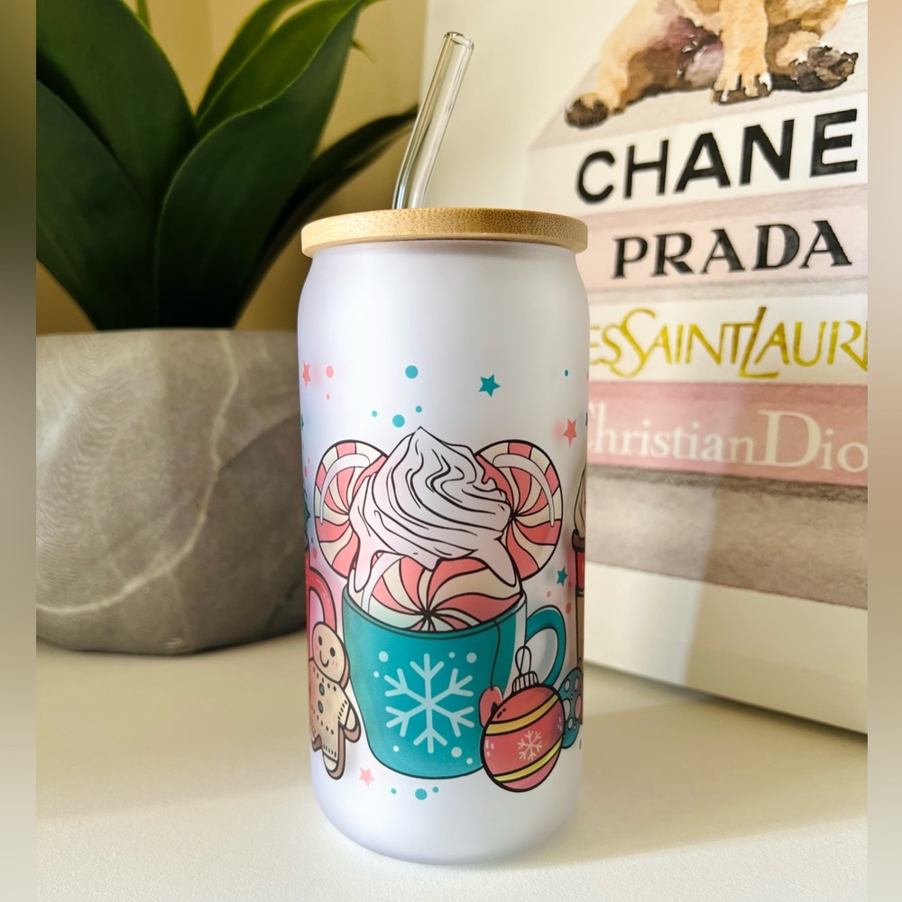 16oz Christmas Mouse Glass Can with Bamboo Lid and Glass Straw